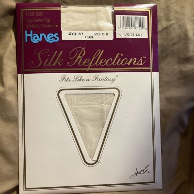 Vtg HANES Silk Reflections - Pearl - Size CD - Control Top Sandalfoot Pantyhose